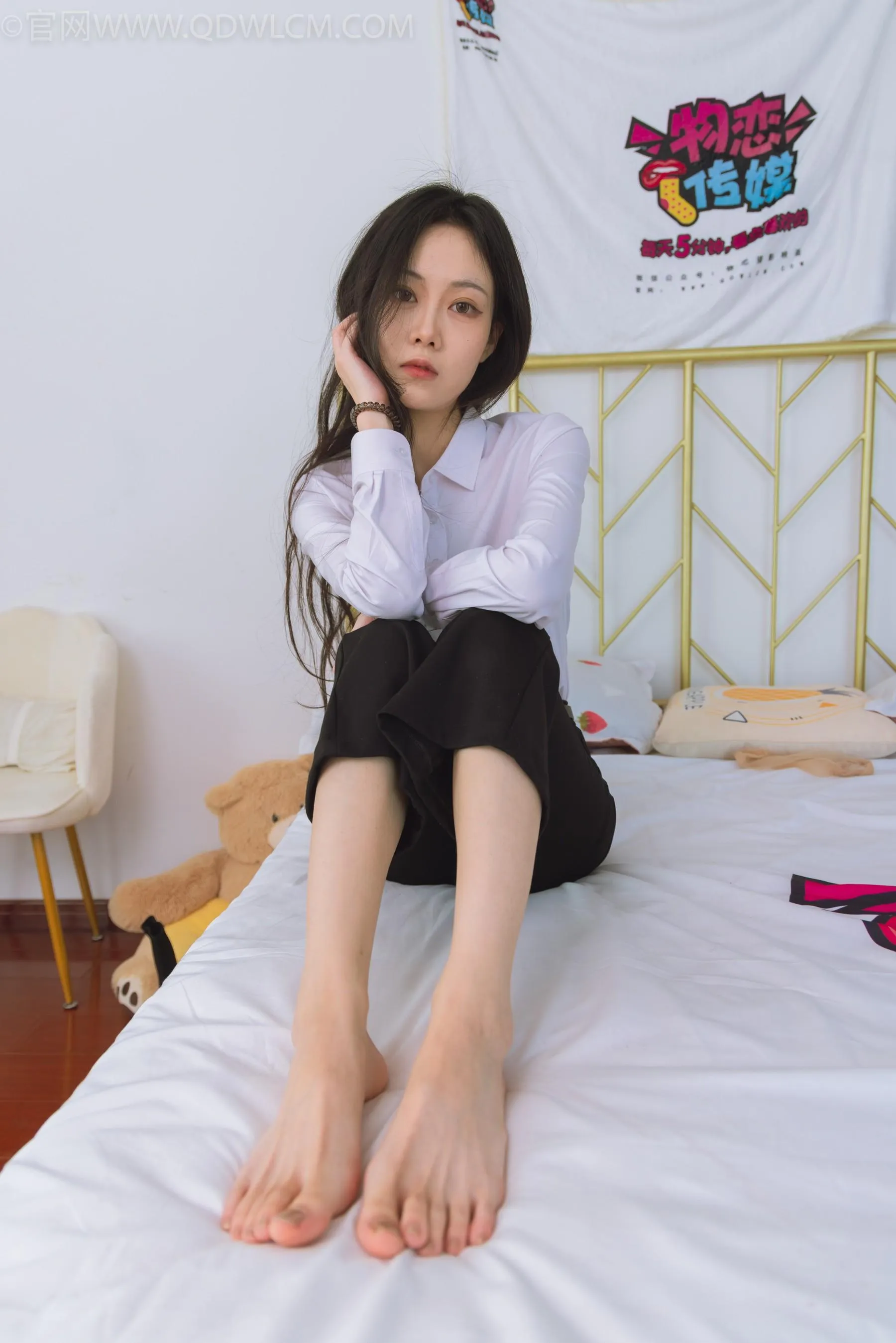 物恋传媒 NO.1503 康康-冷色月光 [151P]插图